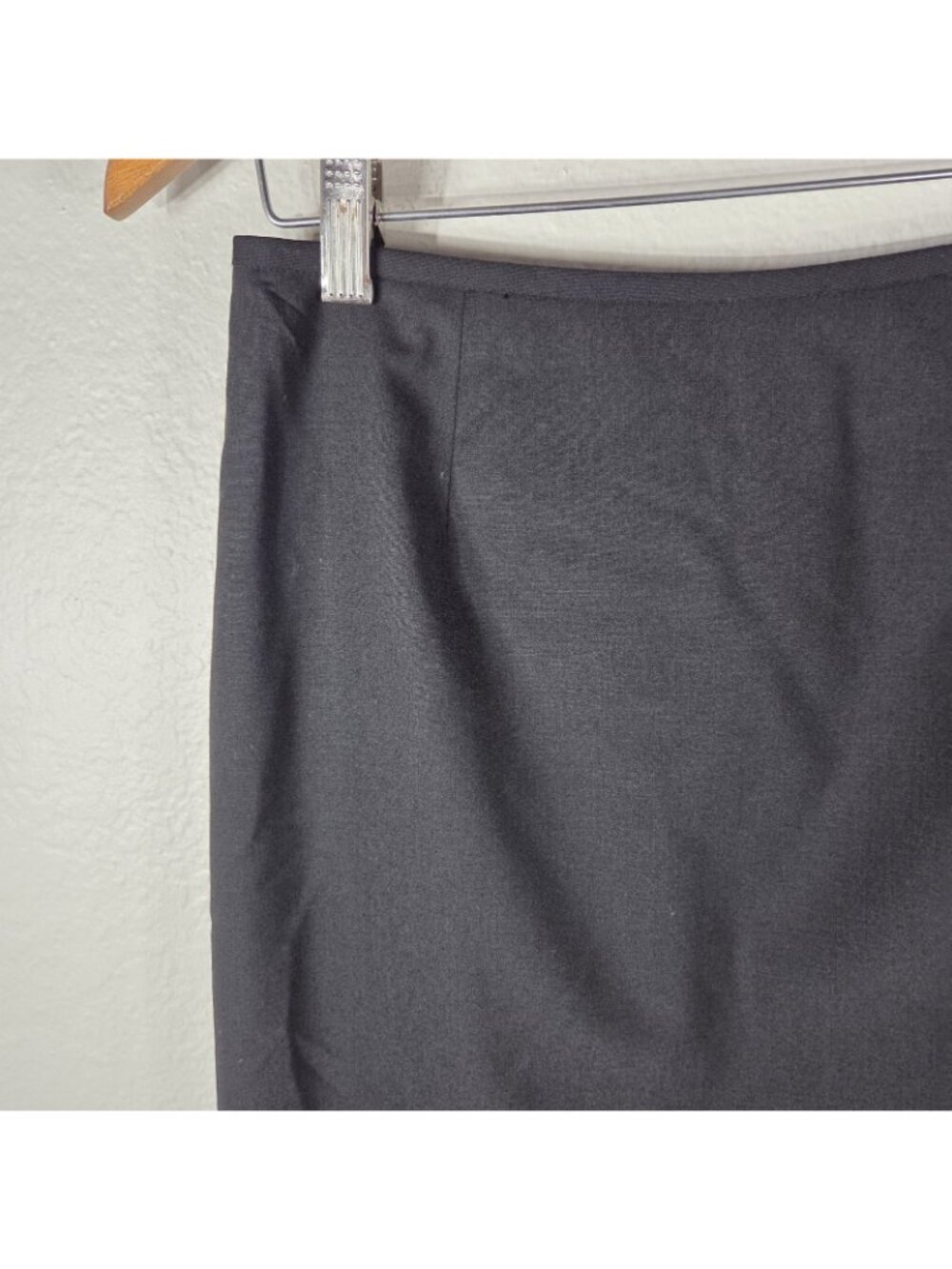 Petite Sophisticate Stretch Wool Black Midi Pencil Skirt Woman's Size 8 - Picture 6 of 16